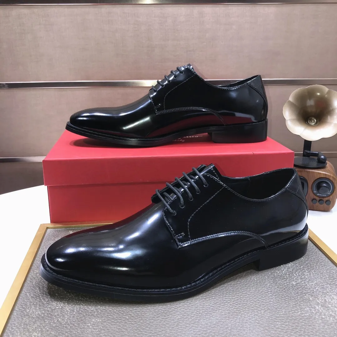 Men's shoes💰480💰[Ferragamo/Ferragamo] The latest model in the counter. Original imported high-quality cowhide with open sides + imported sheepskin lining + original luxury metal buckle + original combination outsole. Comparison without pressure. 38--45 (45 is custom-made and cannot be returned or exchanged)